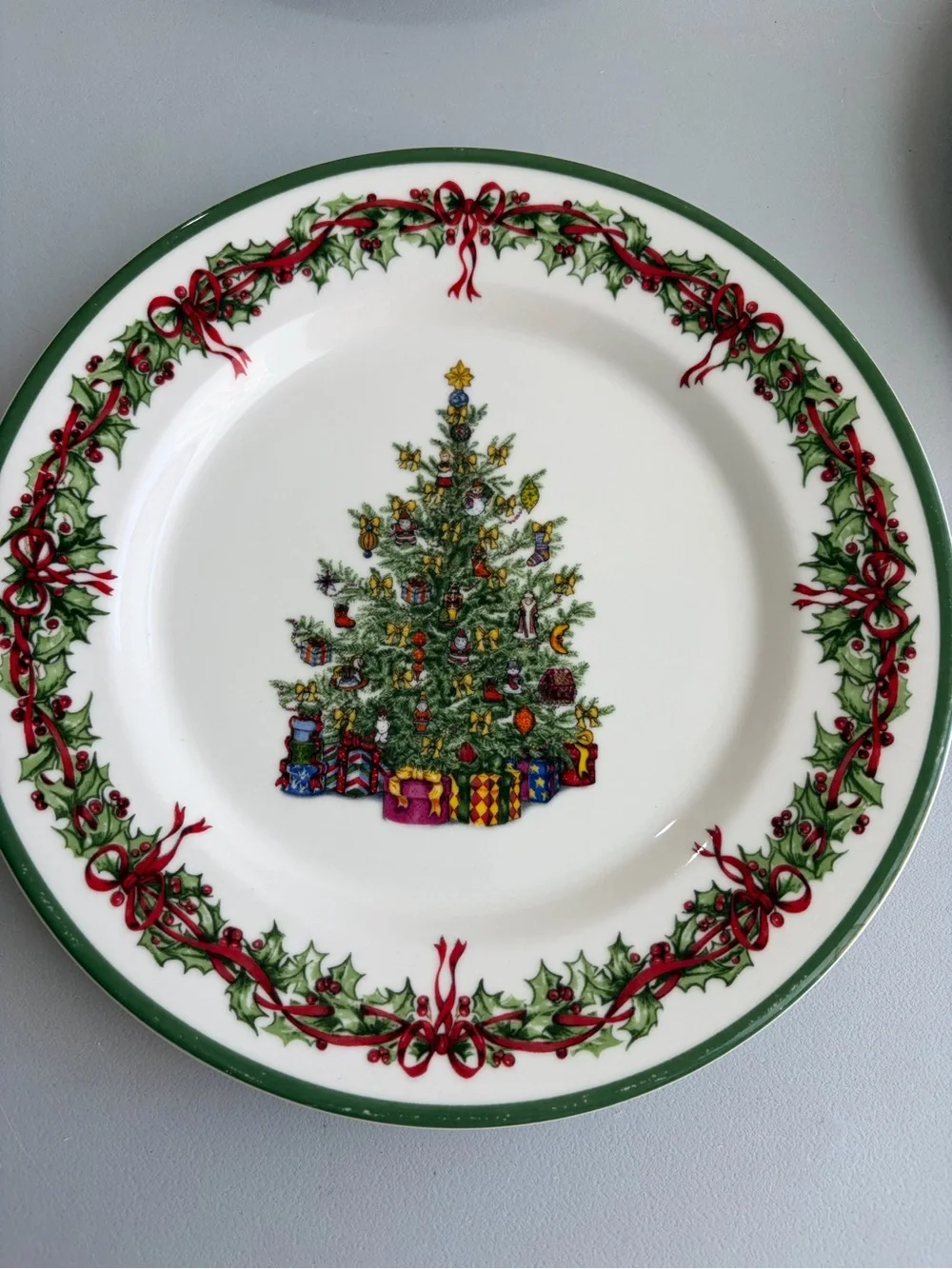 Christopher Radko Traditions Holiday Celebrations Salad Plate Set of 4 Columbia